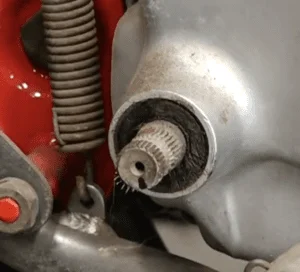 Kick start gear seal Motor leak gasket repair