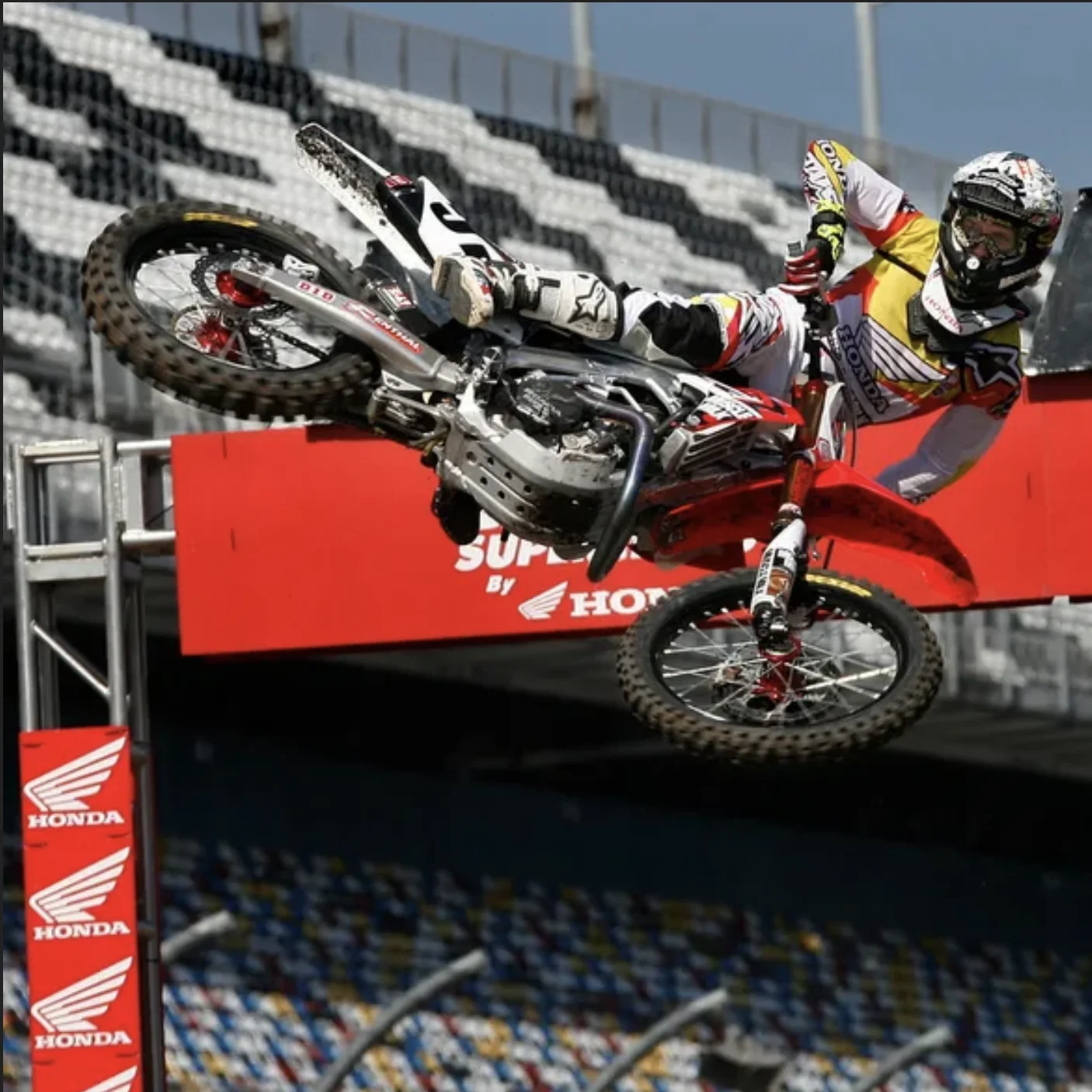 Honda 2005 CRF450R Supercross Champion Justin Barcia